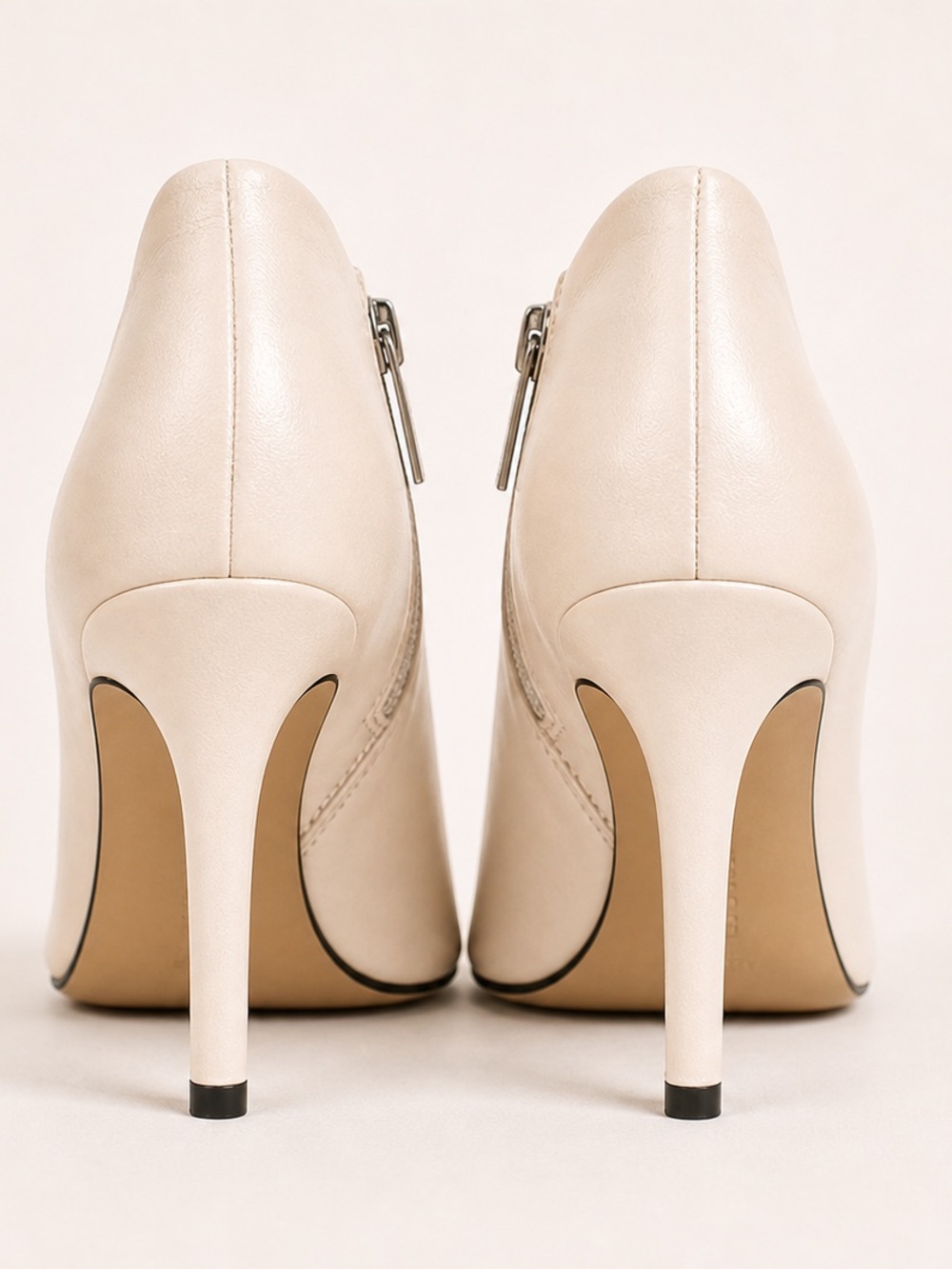 Vince Camuto Ivory Peep Toe Booties Heels Leather Side Zip - Picture 5 of 16